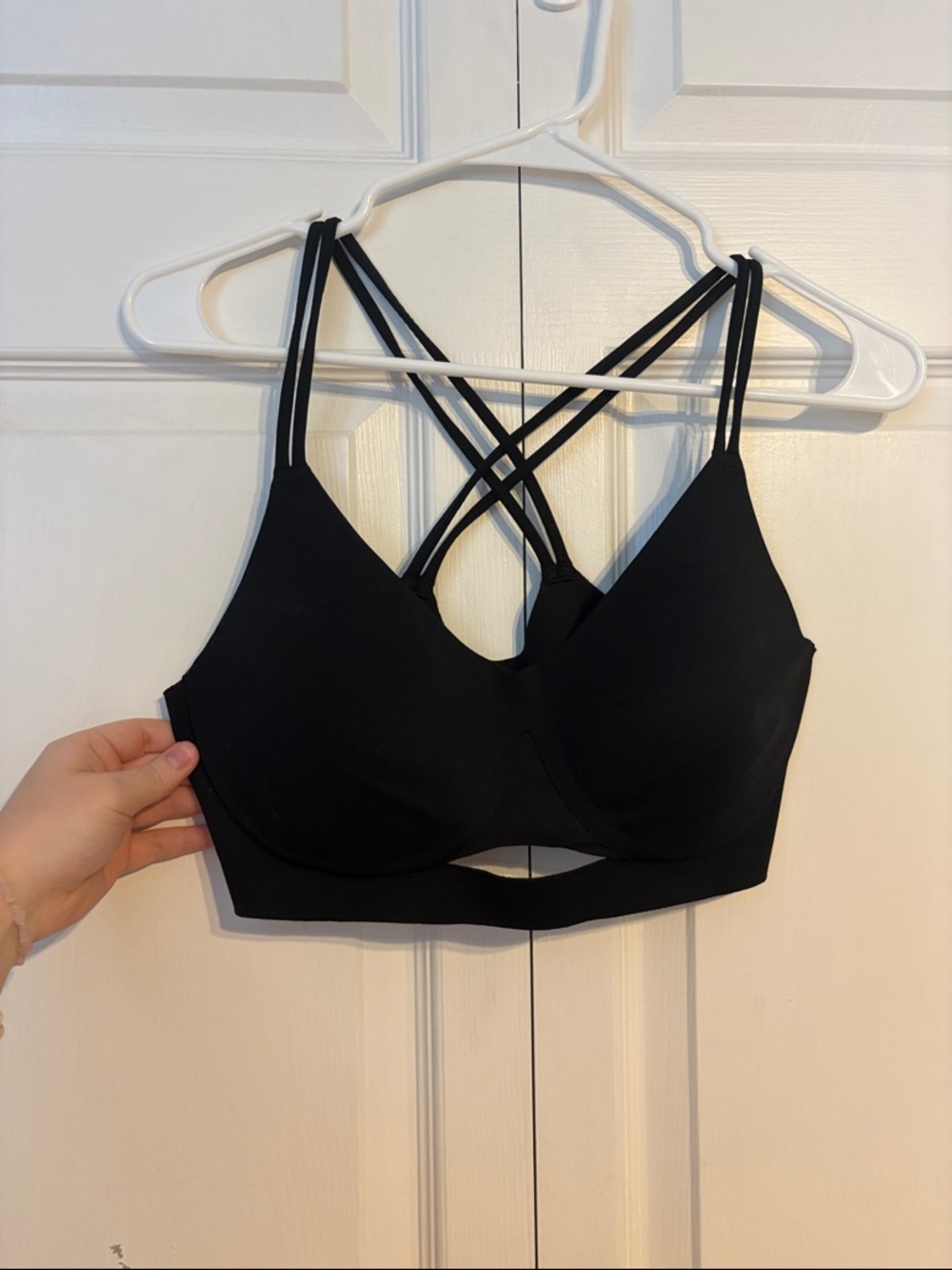 Black Victoria’s secret sports bra